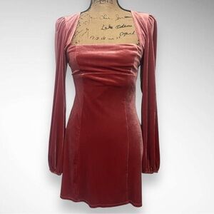 FOREVER 21 Velvet Mauve Long Sleeve Cut Out‎ Empire Waist Mini Dress Small | NWT